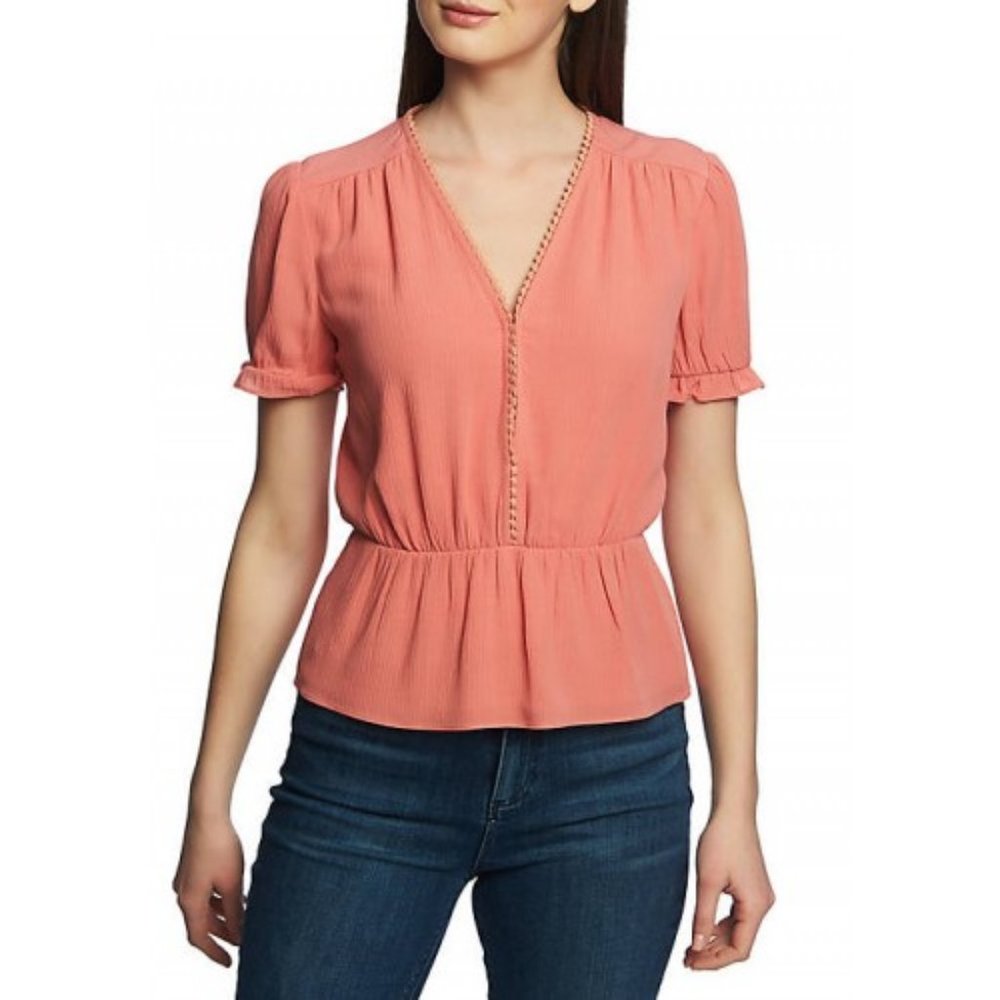 💸💸1.STATE Circle Trim V-Neck Peplum Blouse